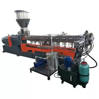 Isbarbar yaaca Twin Screw Pelletizing Line